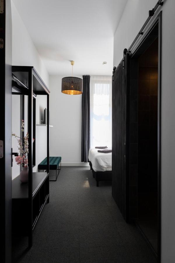 Hotel En Stadscafe De Dam L Hotel モニキンダム エクステリア 写真