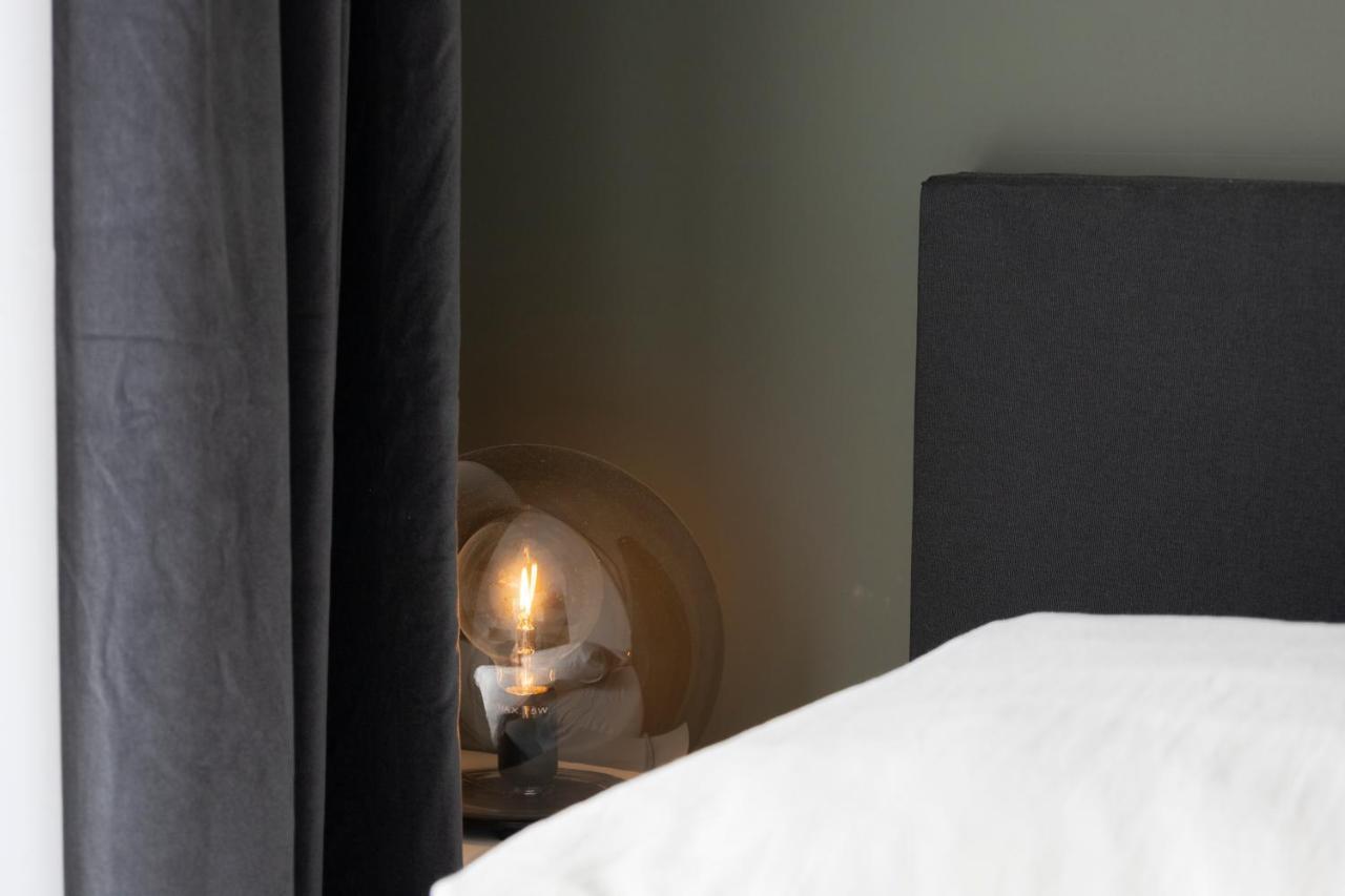 Hotel En Stadscafe De Dam L Hotel モニキンダム エクステリア 写真